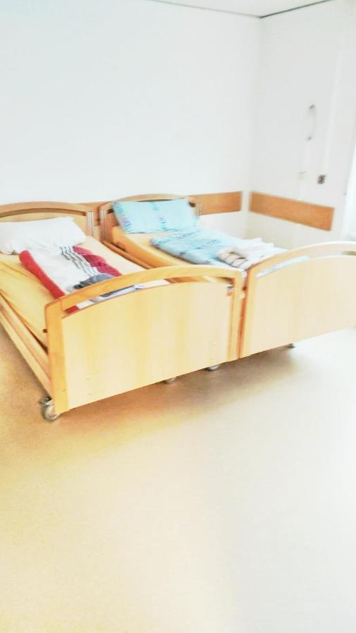 Hostel Sonne FDH Quarto foto